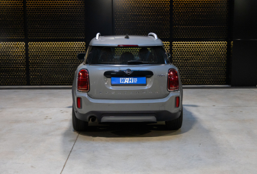 MINI Cooper Clubman 2021 photo 3