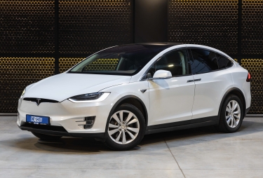Tesla Model X 75D 2017 фото