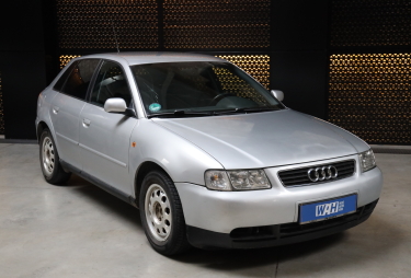 Audi A3 1999 фото 1