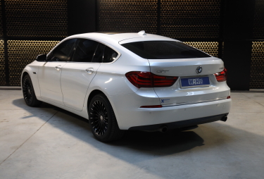 BMW 5 Series GT 2015 фото 4