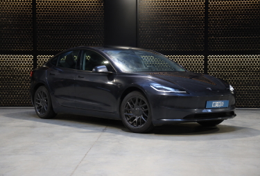 Tesla Model 3 2025 photo 4