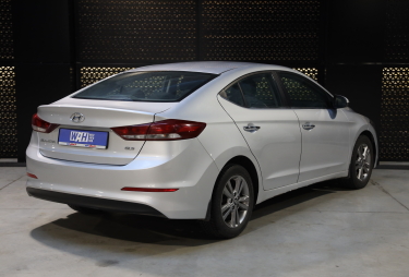 Hyundai Elantra 2016 photo 2