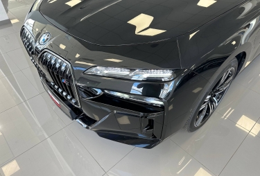 BMW 7 Series 760e  2023 photo 3