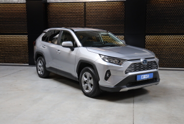Toyota RAV4 2023 фото