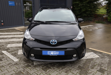 Toyota Prius Prime 2016 фото 3