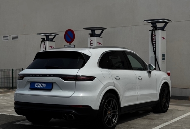 Porsche Cayenne 2019 фото 4