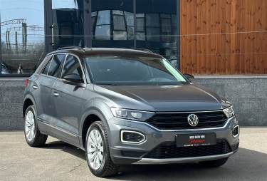 Volkswagen T-Roc 2021 фото