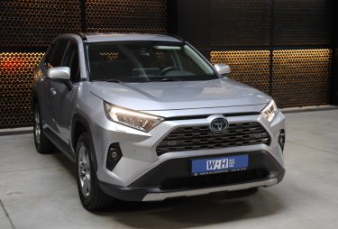 Toyota RAV4 2023 фото 1