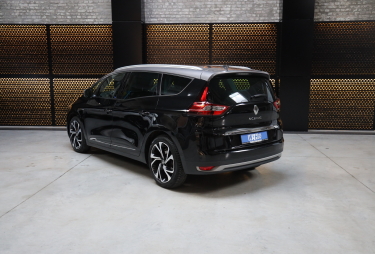 Renault Scenic 2017 фото 3