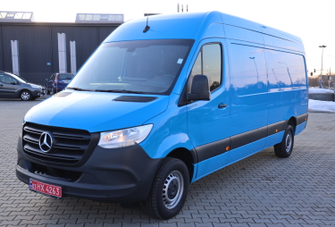 Mercedes-Benz Sprinter 2023 фото 1