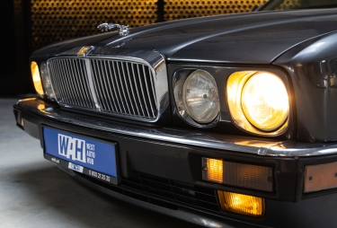 Jaguar XJ 1993 фото 3