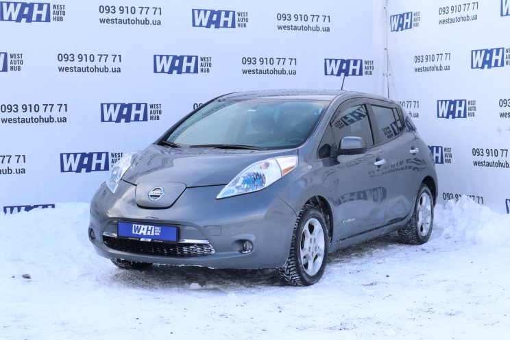 Nissan Leaf фото