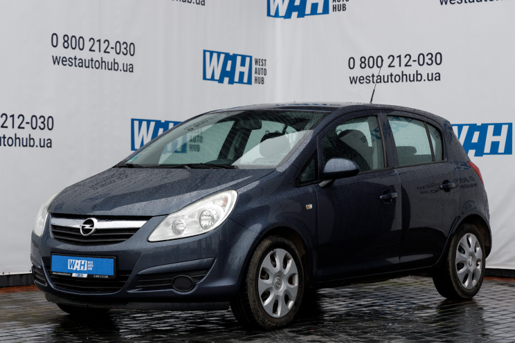 Opel Corsa photo