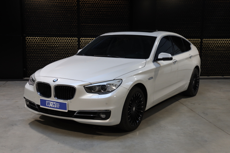 BMW 5 Series GT 2015 фото