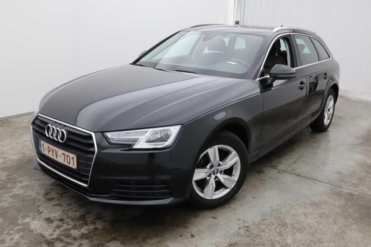 Audi A4 Avant 2016 photo