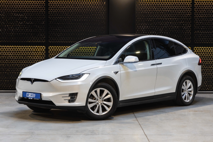 Tesla Model X 75D 2017 фото