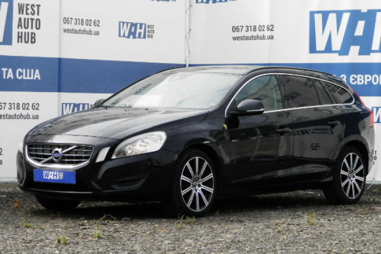 Volvo V60 2012 photo