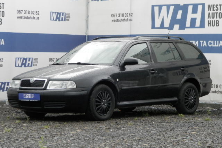 Skoda Octavia Tour 1.6 MPI 2004 фото