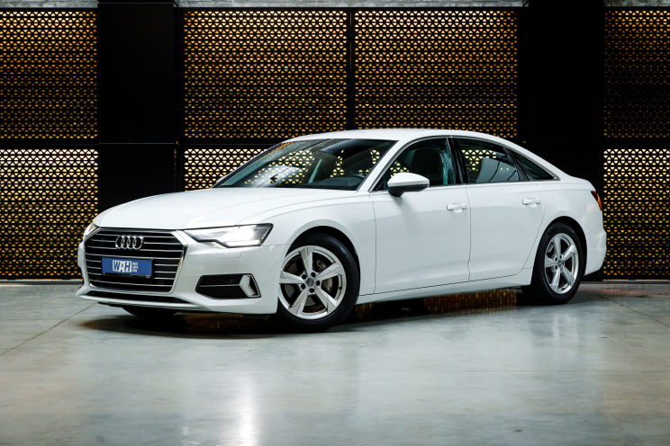 Audi A6 2019 фото