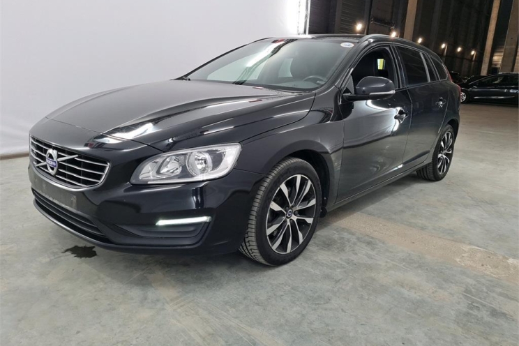 Volvo V60 2017 фото