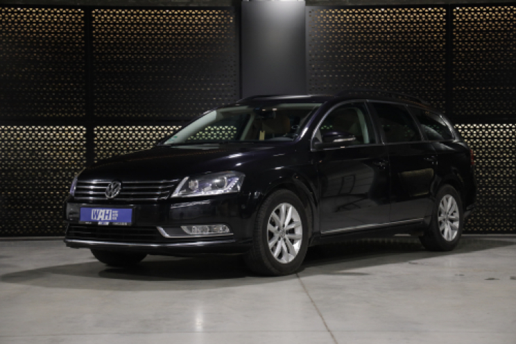 Volkswagen Passat 2013 фото