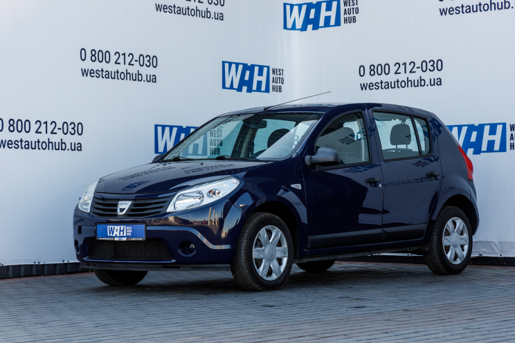 Dacia Sandero 2010 photo