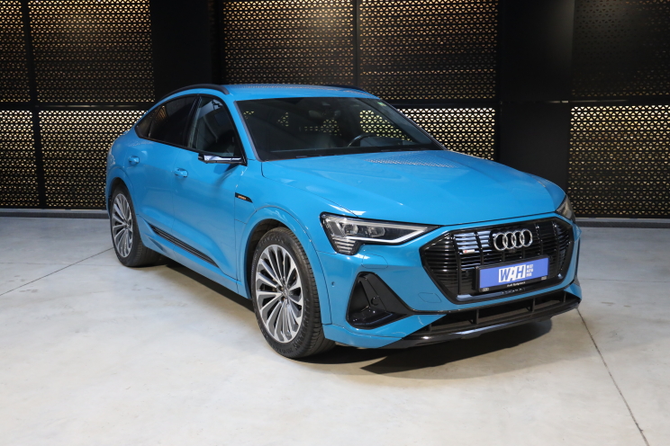 Audi e-tron S 2020 фото