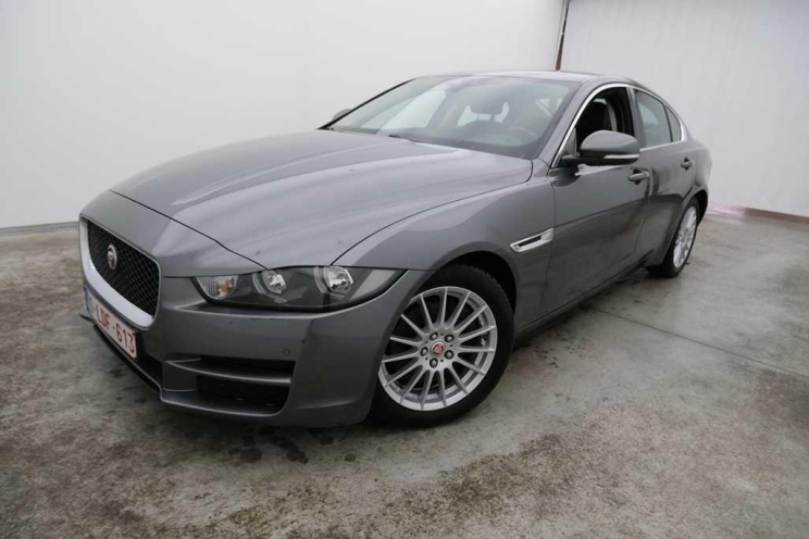 Jaguar XE 2015 фото