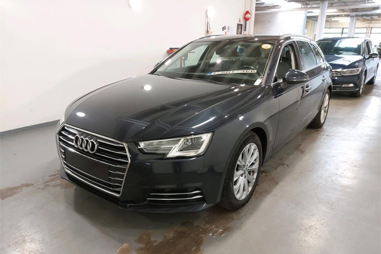 Audi A4 Avant 2017 photo