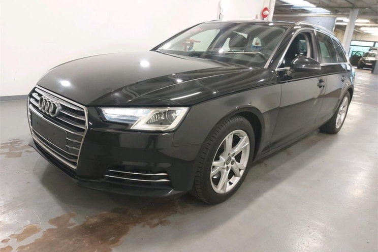 Audi A4 Avant 2017 photo