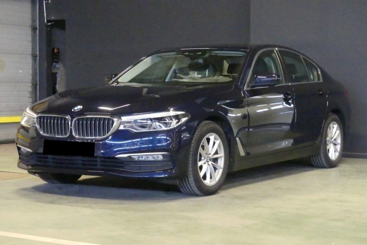 BMW 5 Series 2017 photo