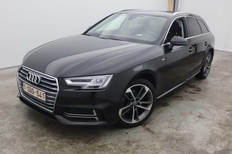 Audi A4 Avant 2017 photo