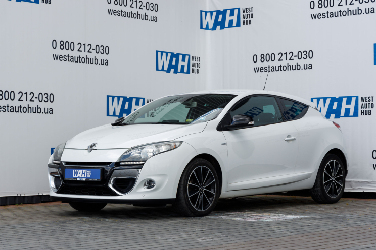 Renault Megane BOSE 2012 фото