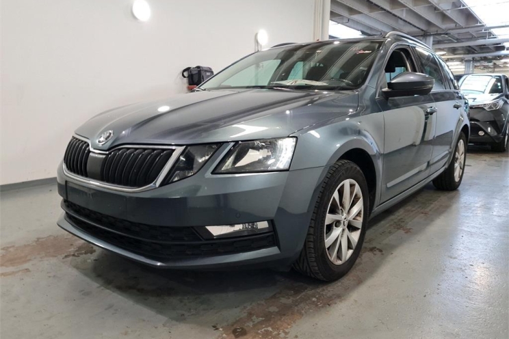 Skoda Octavia Combi 2018 photo