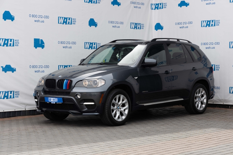 BMW X5 35i 2011 photo