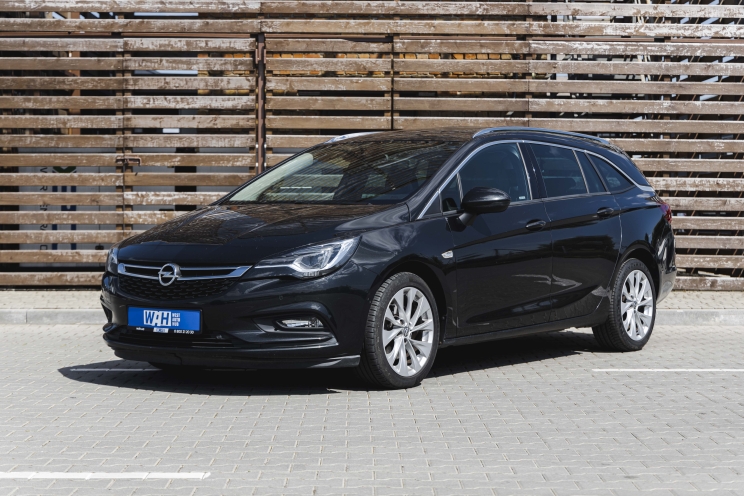 Opel Astra K 2016 photo