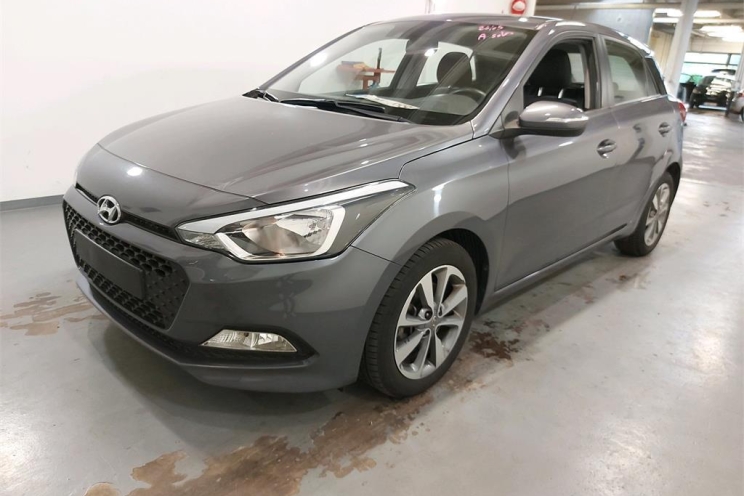 Hyundai i20 2018 фото