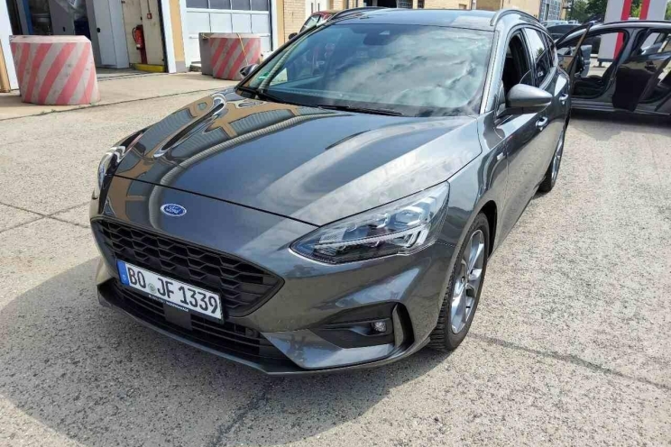 Ford Focus 2020 фото