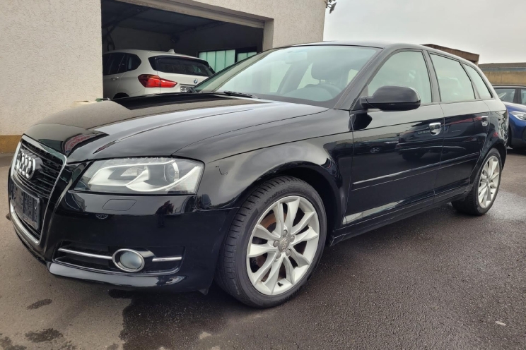 Audi A3 Sportback 2012 фото