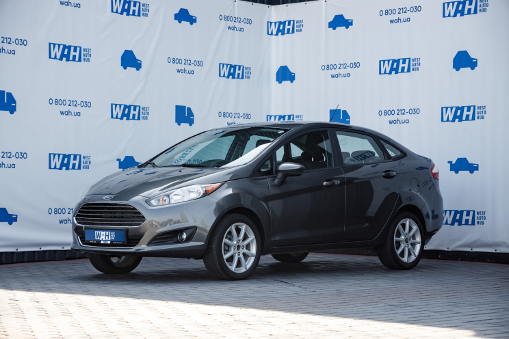 Ford Fiesta SE 2019 фото