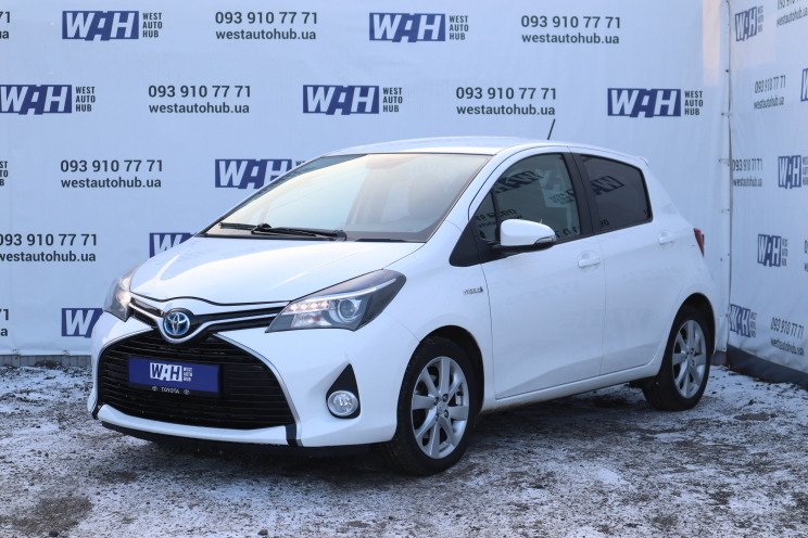 Toyota Yaris photo