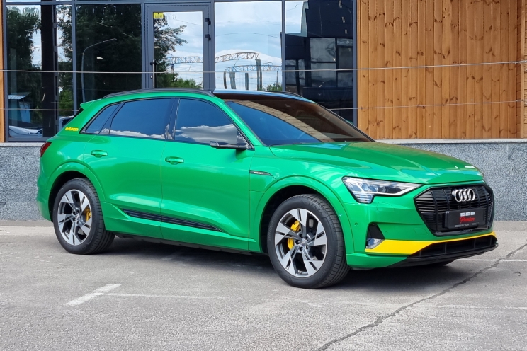 Audi e-tron 2020 фото