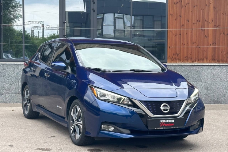 Nissan Leaf 40 kWh 2019 photo