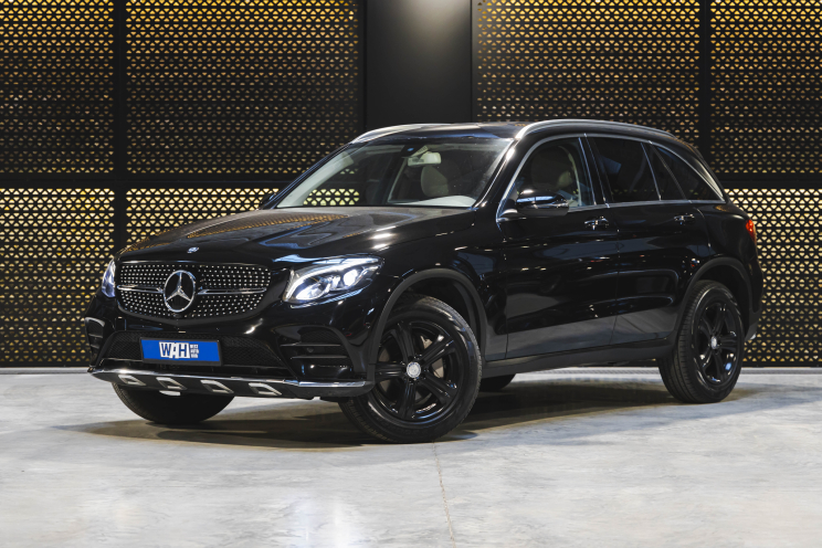 Mercedes-Benz GLC-Class 300 2016 photo