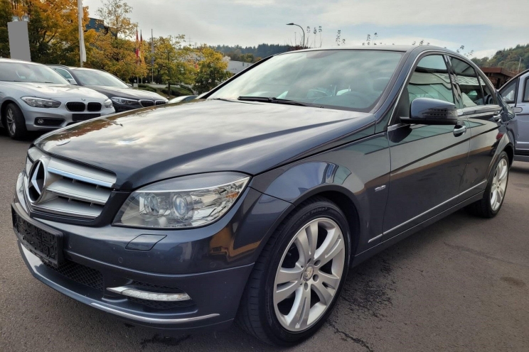 Mercedes-Benz C-Klasse 2010 photo