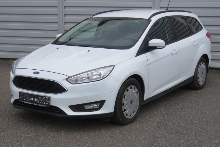Ford Focus Tunier 2018 photo
