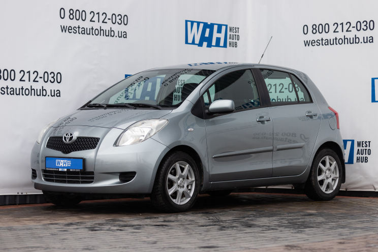 Toyota Yaris 2006 photo