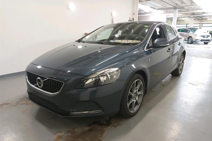 Volvo V40 2017 photo