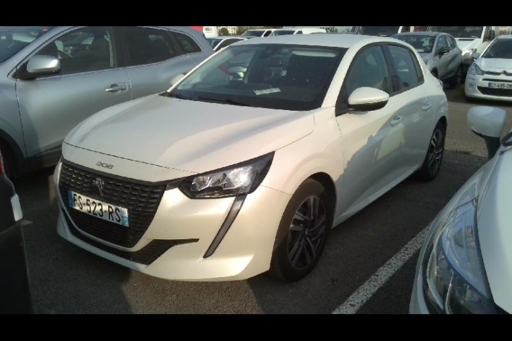 Peugeot 208 2020 фото