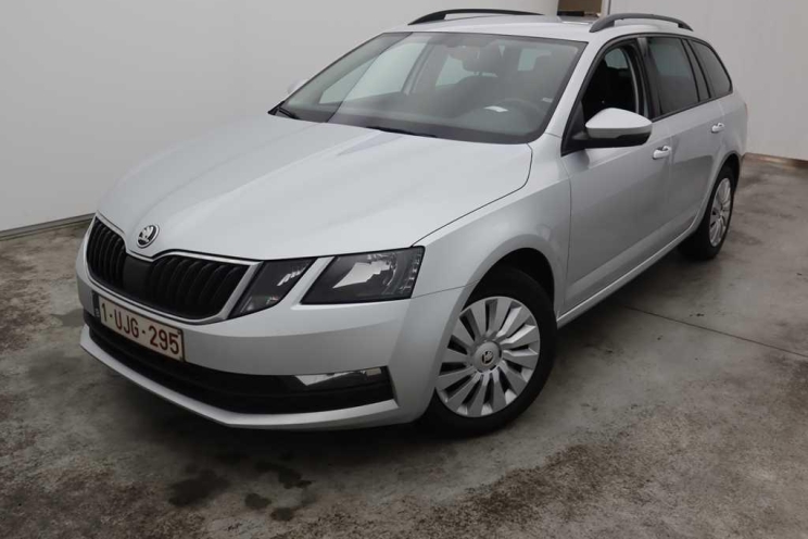 Skoda Octavia Combi 2018 фото